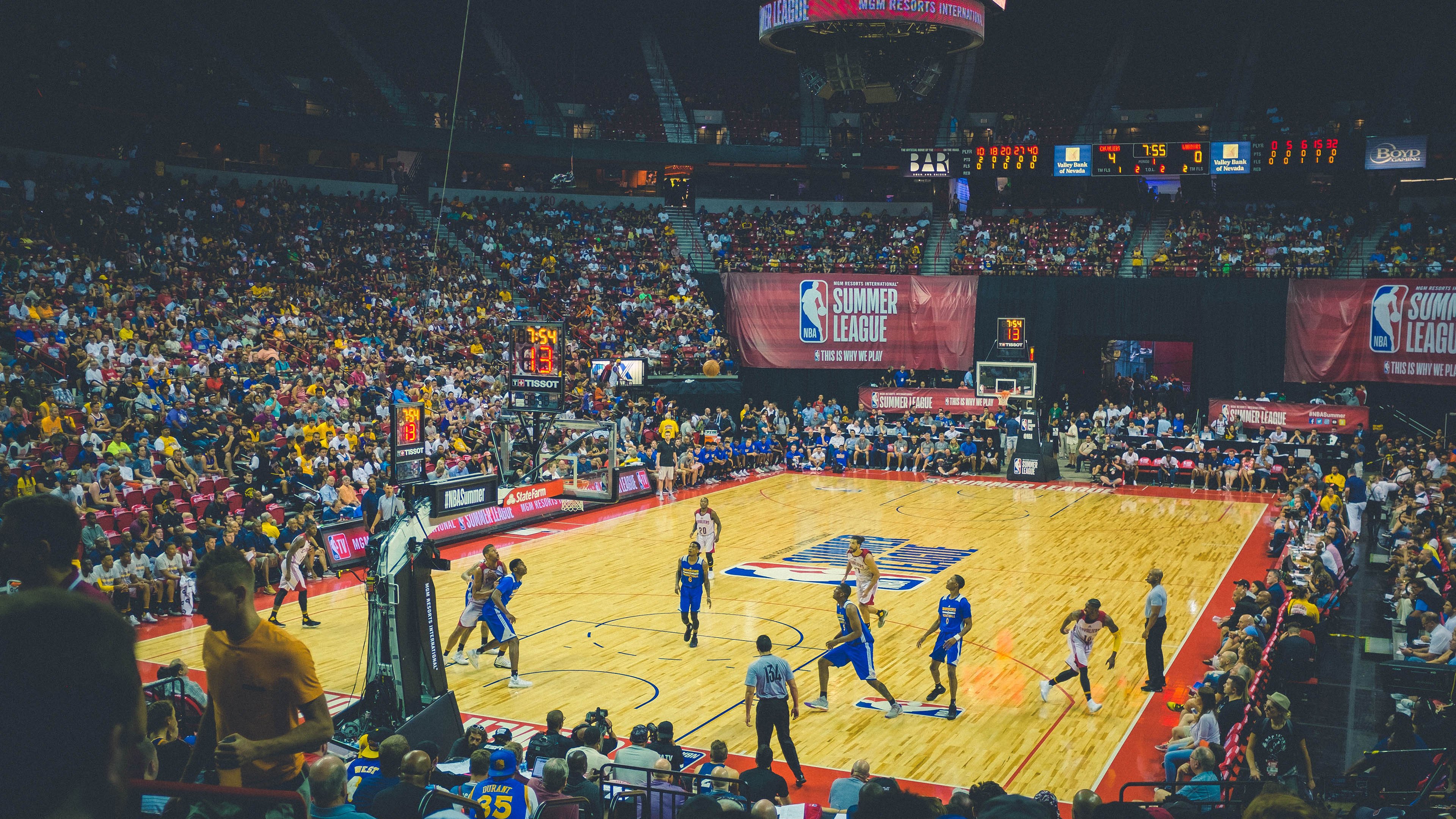 切特·霍姆格伦，从热火炼狱到国王加冕的救赎之路