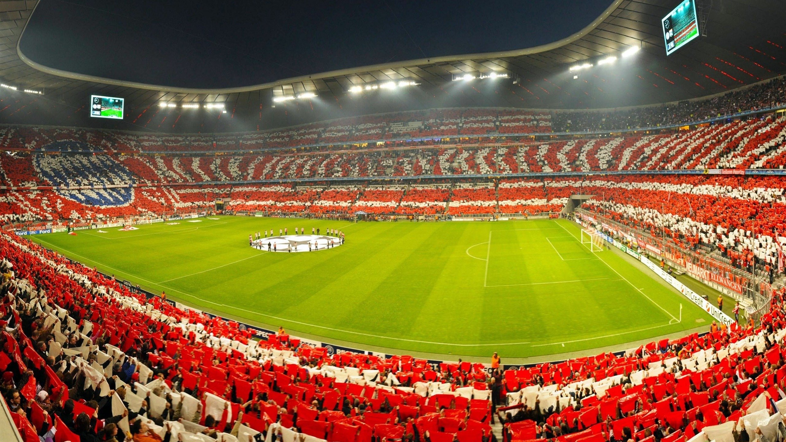 开云体育在线-艺术与钢铁，佛罗伦萨式防守终结墨西哥狂想，巴斯托尼的德甲争冠夜交响曲