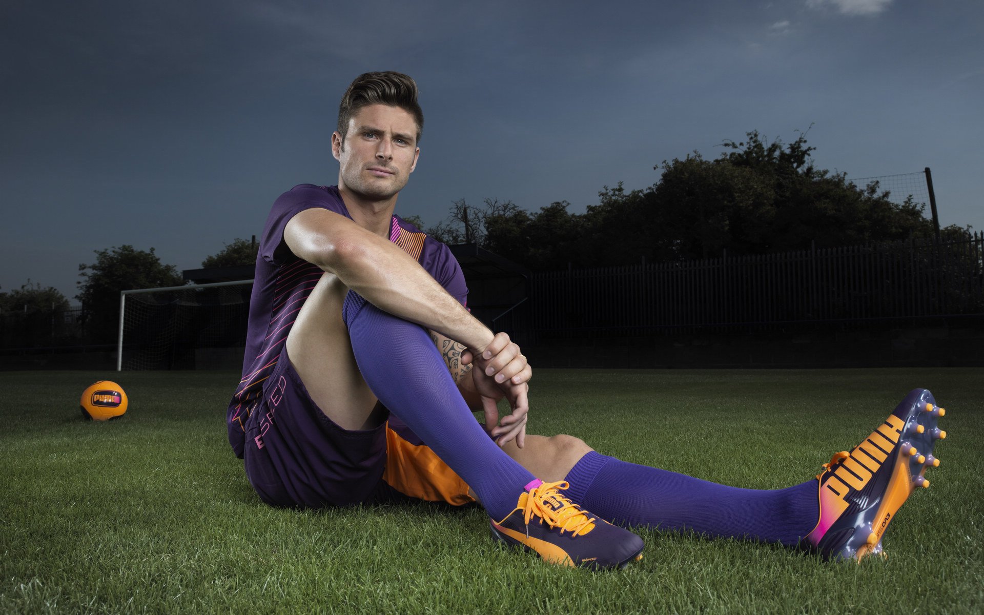 双重奇迹夜，哈兰德闪耀与那不勒斯史诗逆转